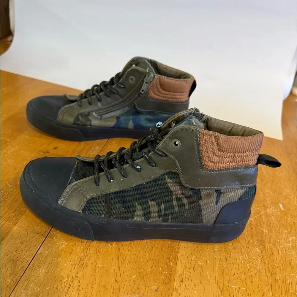Zara Kids High-Top Sneakers - Black and Olive
